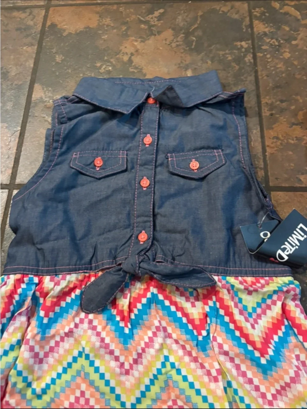 🐝Limited Too Coral Leggings with Chambray Button Top & Chevron Skirt